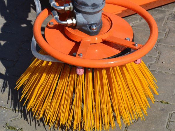 Zamiatarka INTERTECH SWEEP 1.6m - obrazek 8