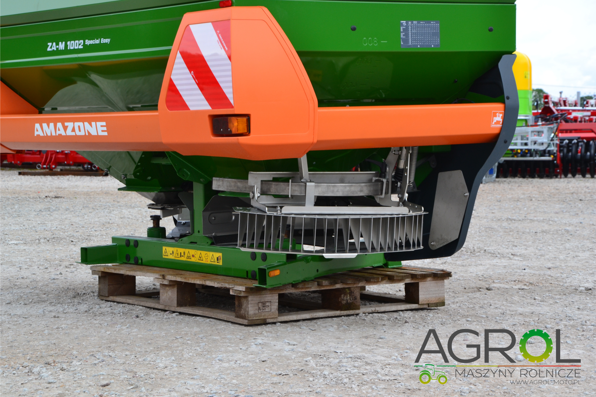 Rozsiewacz nawozu AMAZONE ZA-M 1002 - obrazek 7