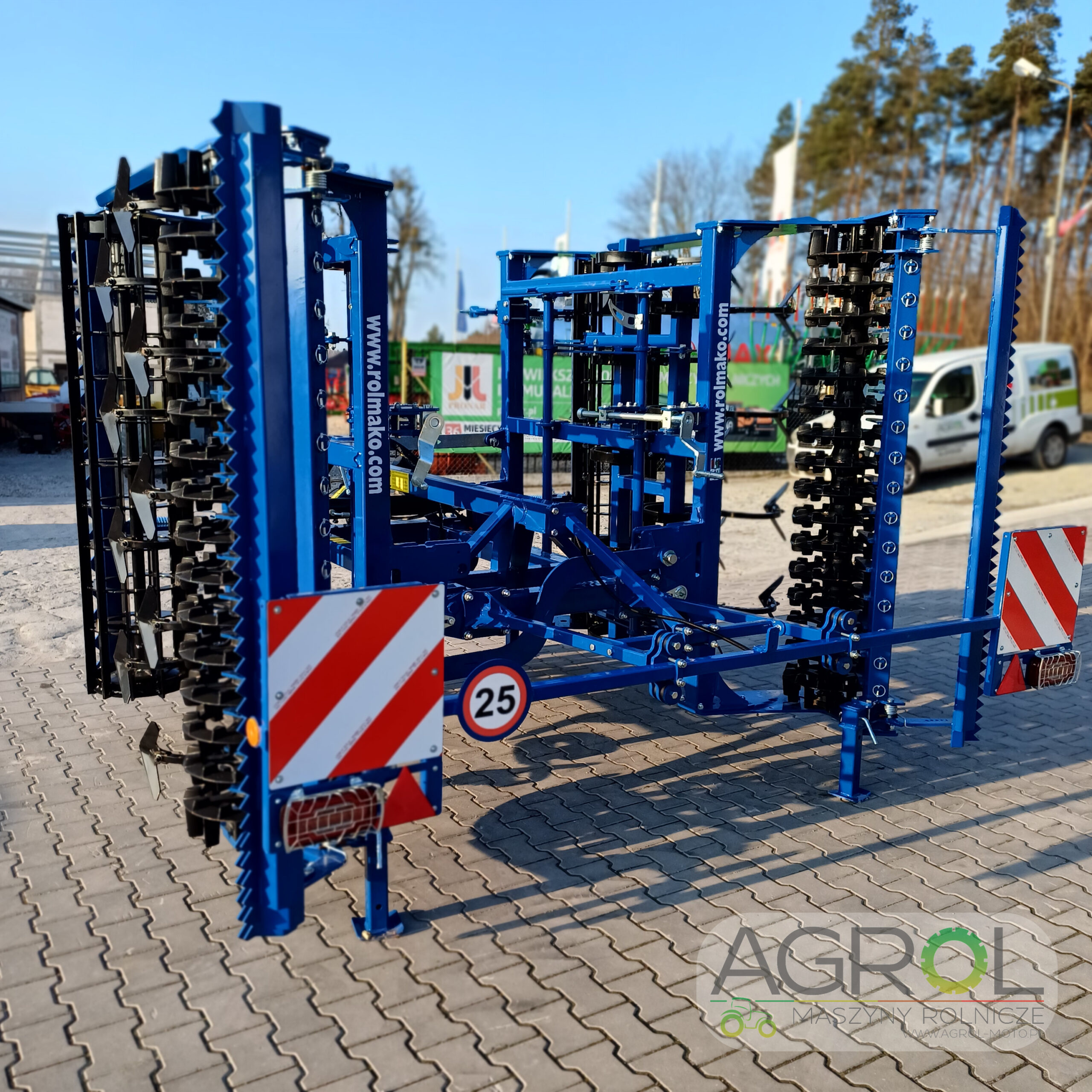 Kompaktowy agregat uprawowy Rolmako U684 H 4m - obrazek 4