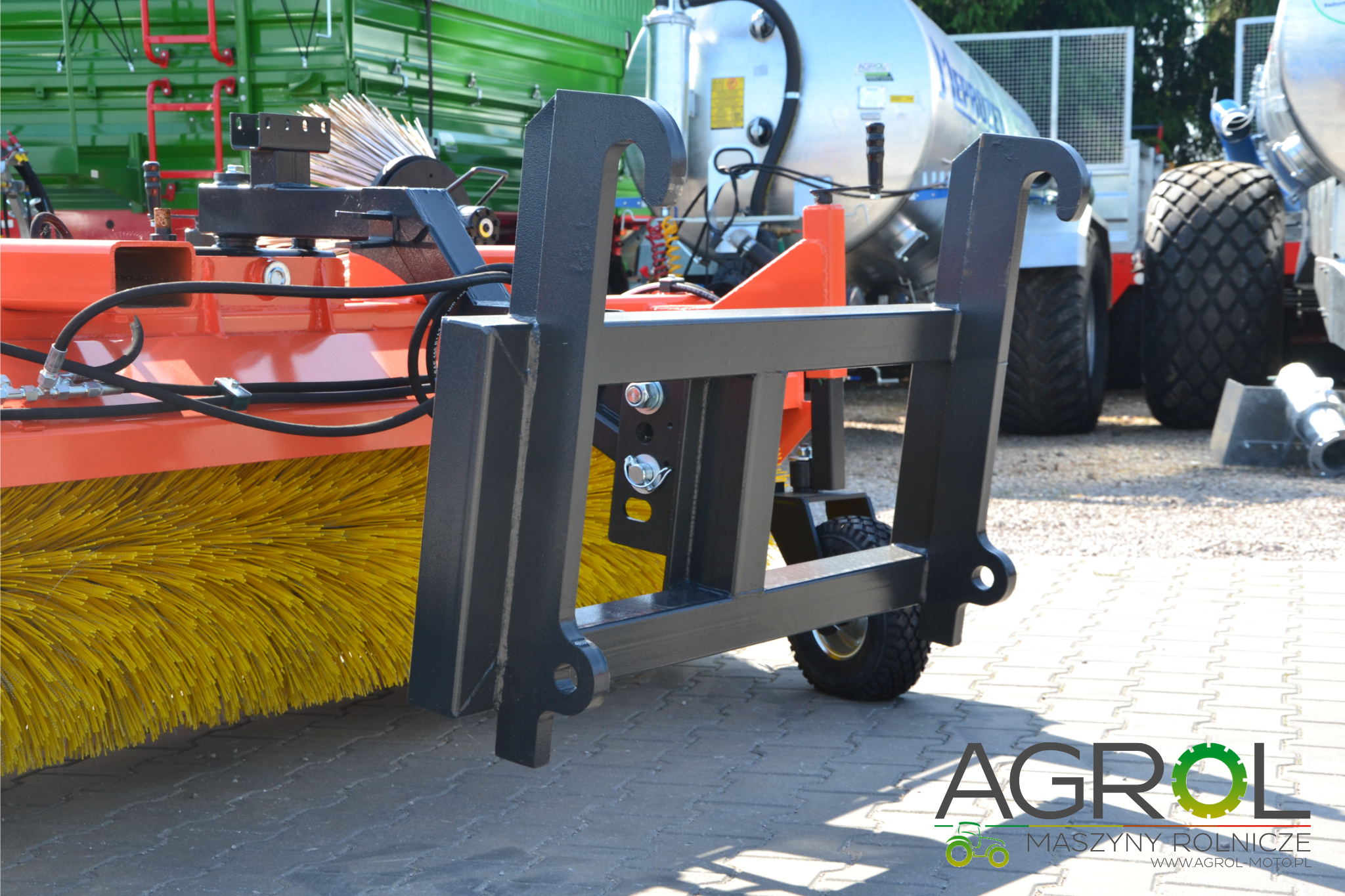 Zamiatarka Metal-Technic TOP MT 2,4 m - obrazek 8