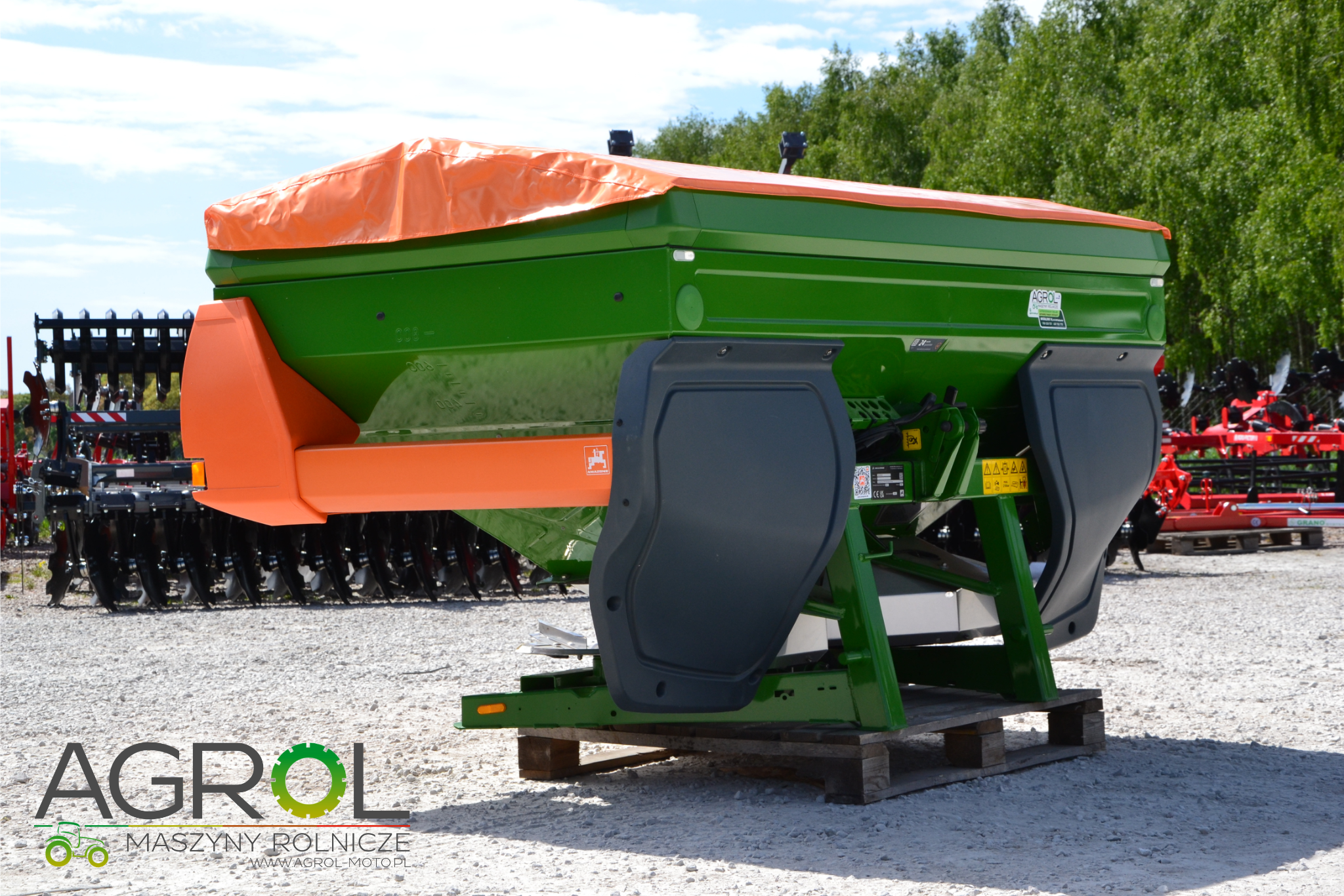 Rozsiewacz nawozu AMAZONE ZA-M 1002 - obrazek 4