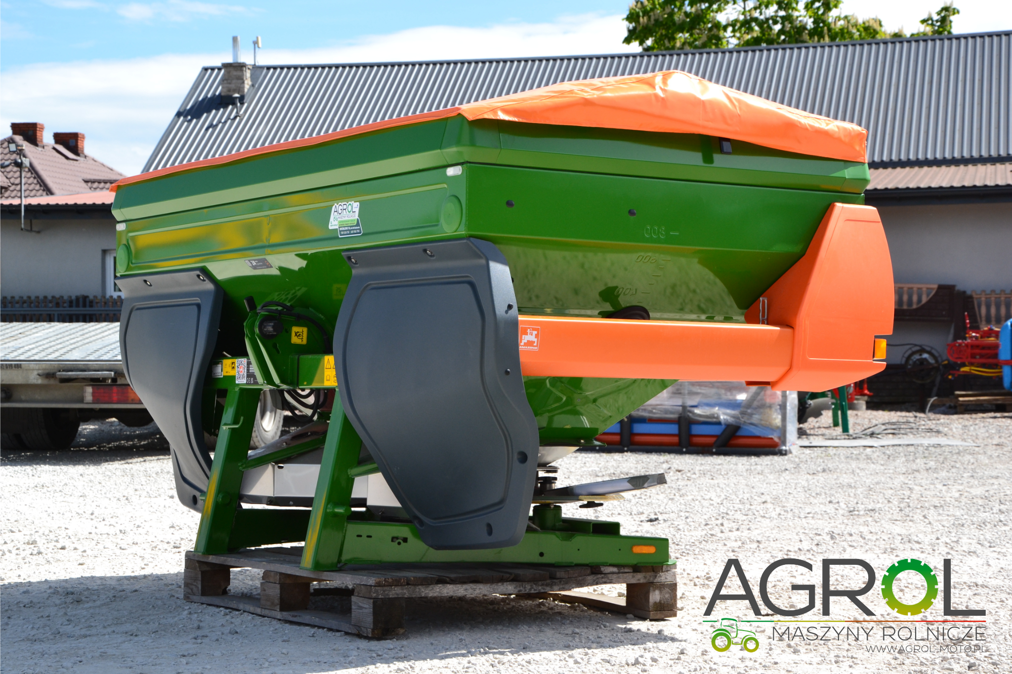 Rozsiewacz nawozu AMAZONE ZA-M 1002 - obrazek 3
