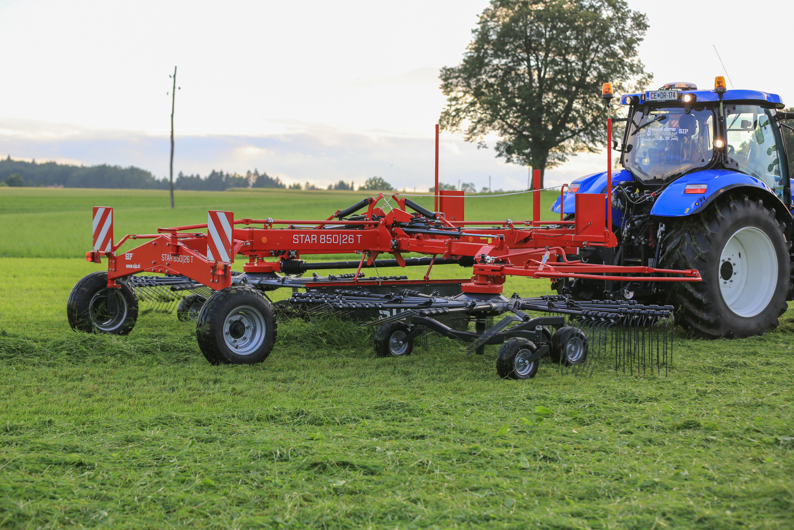 Zgrabiarka dwukaruzelowa SIP STAR 850|26 T - obrazek 2