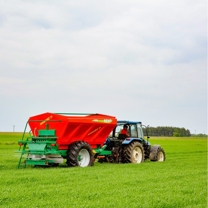 Rozsiewacz do wapna i nawozu Agro-Masz REWO - obrazek 4