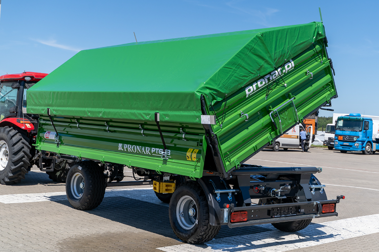 Przyczepa rolnicza PRONAR PT608 - obrazek 3