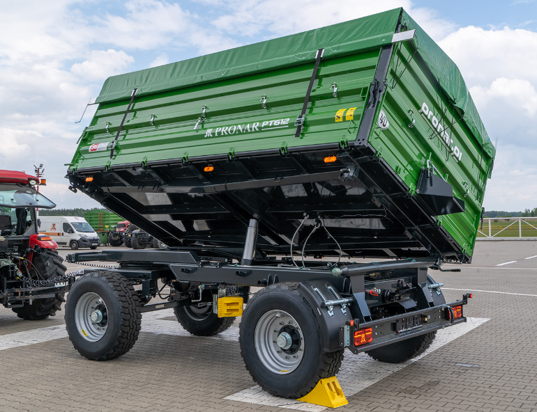 Przyczepa PRONAR PT612